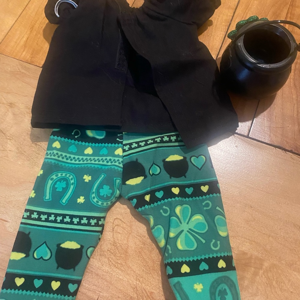 Three Piece St. Paddy’s Set - Picture 2 of 3